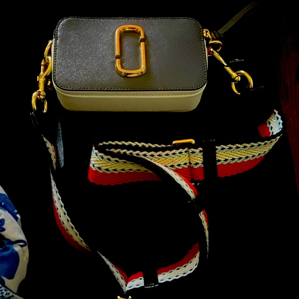 The Marc Jacob’s bag for sale brand new used a couple  couple times  only!